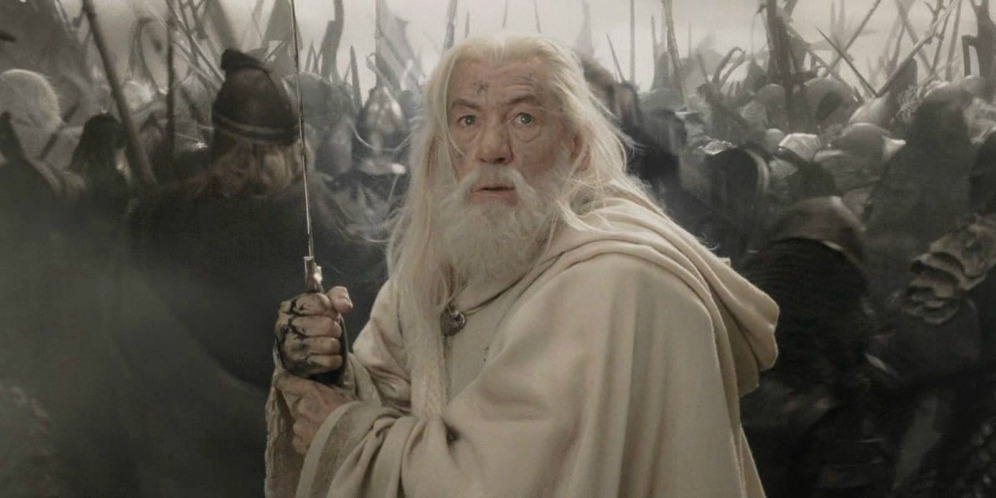 Ian McKellen Siap Jadi Gandalf Lagi di Serial Lord of the Rings thumbnail